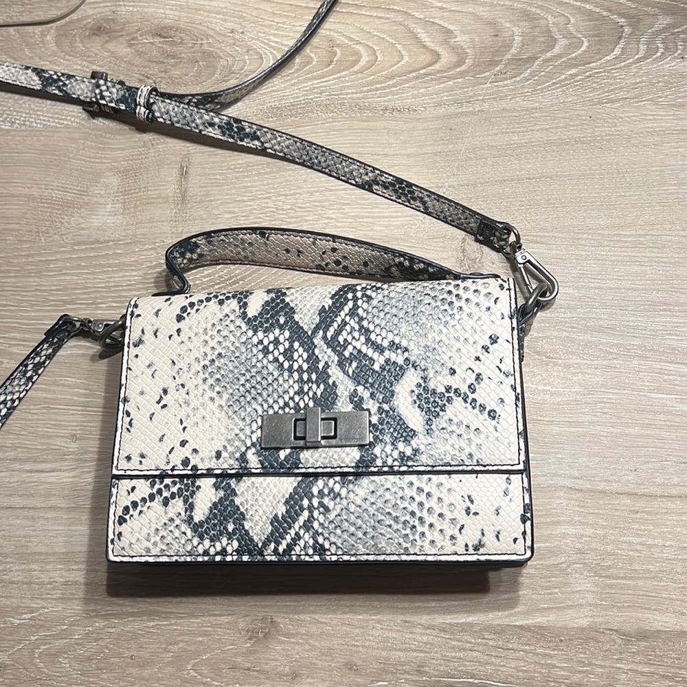 crossbody purse